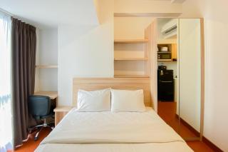 Modern Look Studio at Tokyo Riverside PIK 2 Apartment By Travelio - Rawalembang - 8