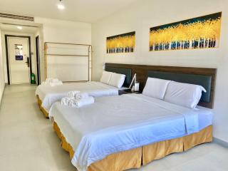 Guangdon Business Hotel-Near Mall of Asia, SMX & Manila World Trade Center - Manila - 0