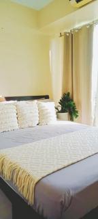 Azure Urban Residences By Lyn 2BR - Manila - 2
