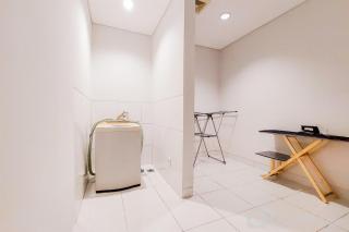 Elegant and Spacious 2BR at Paddington Heights Apartment By Travelio - Tangerang - 1