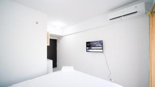 Best Choice and Comfy Studio Apartment at Suncity Residence By Travelio - Sidoarjo - 5