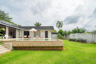 3BR Pool Villa with Panoramic Views in Bangtao - - 9