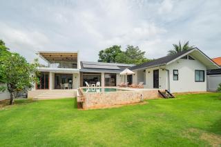3BR Pool Villa with Panoramic Views in Bangtao - - 8