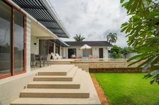 3BR Pool Villa with Panoramic Views in Bangtao - - 2