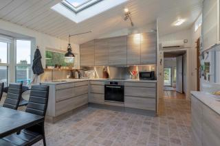 Close To The Beach And Forest And Ebeltoft - 2