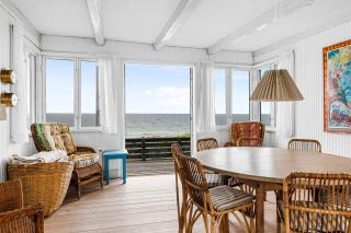 Welcoming Holiday Home Right Down To The Water - Rørvig - 3