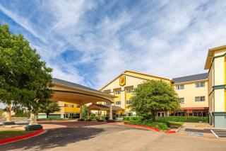 Super 8 by Wyndham Lubbock West - Lubbock - 8