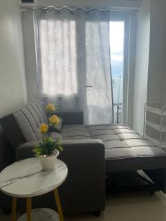 Chill in Peace Staycation 2BR condo at Field Residences, Sucat near NAIA - Manila - 5
