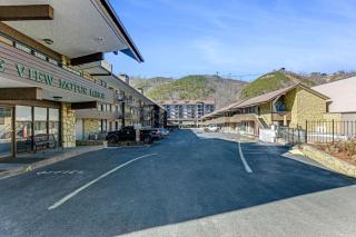 The Wander Hotel - Gatlinburg - 8