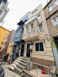 Cihangir home - Istanbul - 1