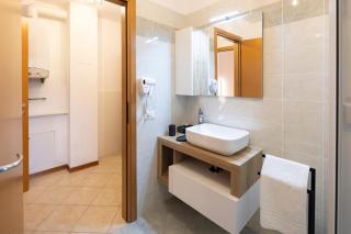 - Luxury Apartment With Garden - - Monfalcone - 8