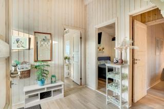 Beautiful Holiday Home With A Lovely View Of The Fjord And The Sea, - Vestervig - 1