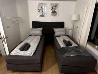 Cozy Apartment Hideaway -5 min zur Autobahn - Self Check-In - 7