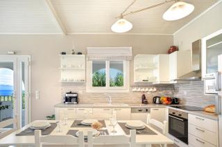 Lioniskari Seaviews - Paxoi's Private Pool Oasis - 3