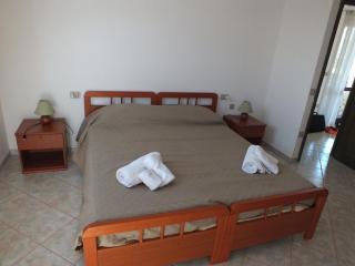 Casa Budoni gemütliche Ferienwohnung Zentral doch ruhig gelegen 1km vom Strand - Budoni - 1