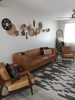 Cozy 1BR Gem Close to City Life - Tucson - 1