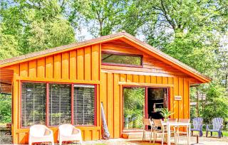 Amazing Home In Dwingeloo With Wifi - 9