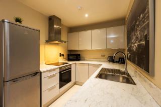 The Monet - Chic 1 bd Apt -Gold Short Term Stays - 9