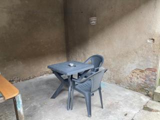 Meublé F2 au RDC, centre ville - 1