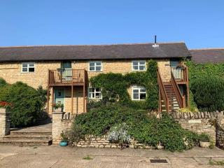 Upper Dovehouse - - 9