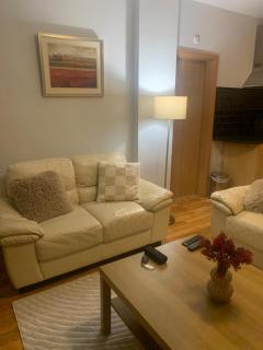 Wood Apartment in Mountain View Complex - 7