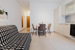 Tropea Court Sliema Apartment 6b By Homely - 7