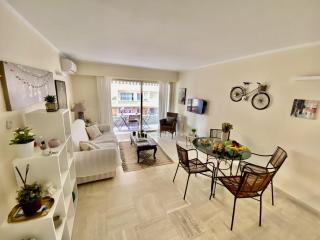 Palais Royal Croisette GIA5407 - 8