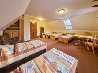 Holiday Home Mazurova chalupa by Interhome - Býšť - 1