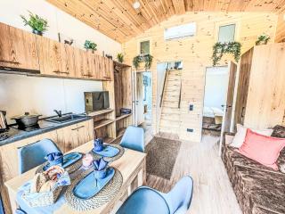 Holiday Home Tiny Haus Glockenalm-Chalet Alpenzauber by Interhome - 1