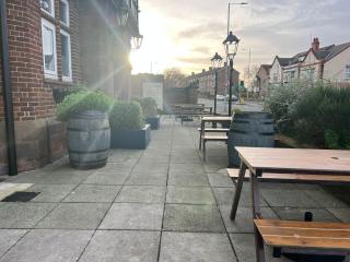 Sheridans Budget Accomodation - Wallasey - 5