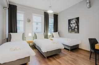 Hala Hostel - Pokoje na wyłączność tuż przy Dworcu Gdynia - 1