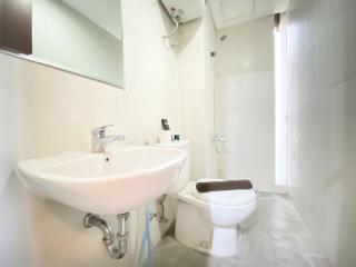 Deluxe and Cozy 2BR Apartment at Skyland City Jatinangor By Travelio - Sumedang - 6