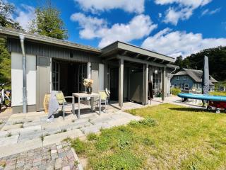 Ferienhaus Lotta Feriendorf 29 Klein Stresow Rügen by ruyastay - Putbus - 0