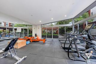 KozyGuru Macquarie Park Stylish 1BR & Parking - Sydney - 3