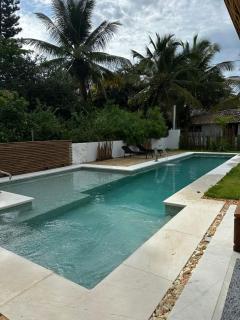 Casa Capri - 4 suítes 20 metros da praia - Prado - 5