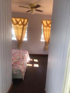 Patricias Retreat - above Food and Belly Restaurant - Bridgetown - 1