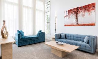 Upscale 7 Bdrm Oasis with Home Theater at Reunion - 5