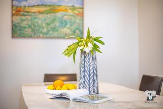 KozyGuru Forestville Charming 3BR House - Forestville - 2