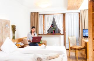 Hotel Gasthof Mitteregger - BEST PLACE in town with summercard included - 5
