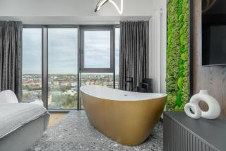 Skyline Bath Suite Hanza Tower 20th Floor - Stettino - 0