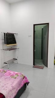 IzzaraRaiz HomeStay Taman Teja - Pokok Sena - 4