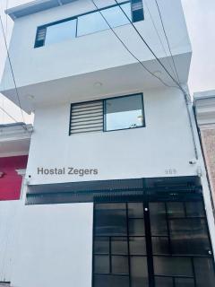 Hostal Zegers - 7