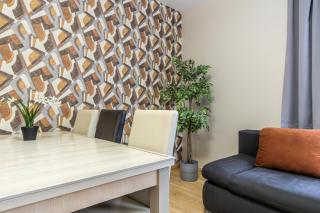 Corvin-Luxe, 3 Bedroom Apartment in City Center - Budapest - 9