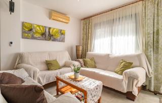 2 Bedroom Nice Apartment In Benalmádena - Benalmádena - 7