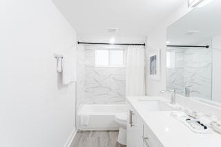 Coastal waterfront apartment! - 5