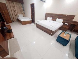 Hotel Zeke Avenue - Bangalore - 6