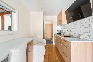 Romanic Garden View 1 bed Apartment with ocean views at Stanwell Tops - Stanwell Park - 9
