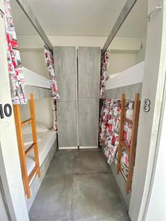 Casa de Oliveira Hostel - 4