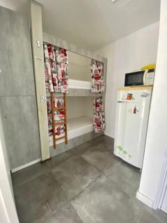 Casa de Oliveira Hostel - 3