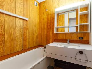 Appartement avec balcon, proche des pistes et commerces - FR-1-355-203 - Les Allues - 3